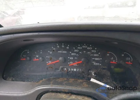 2006 Ford E-250 Commercial/Recreational из США, поврежденный, VIN 1FTNE24W26HA14641